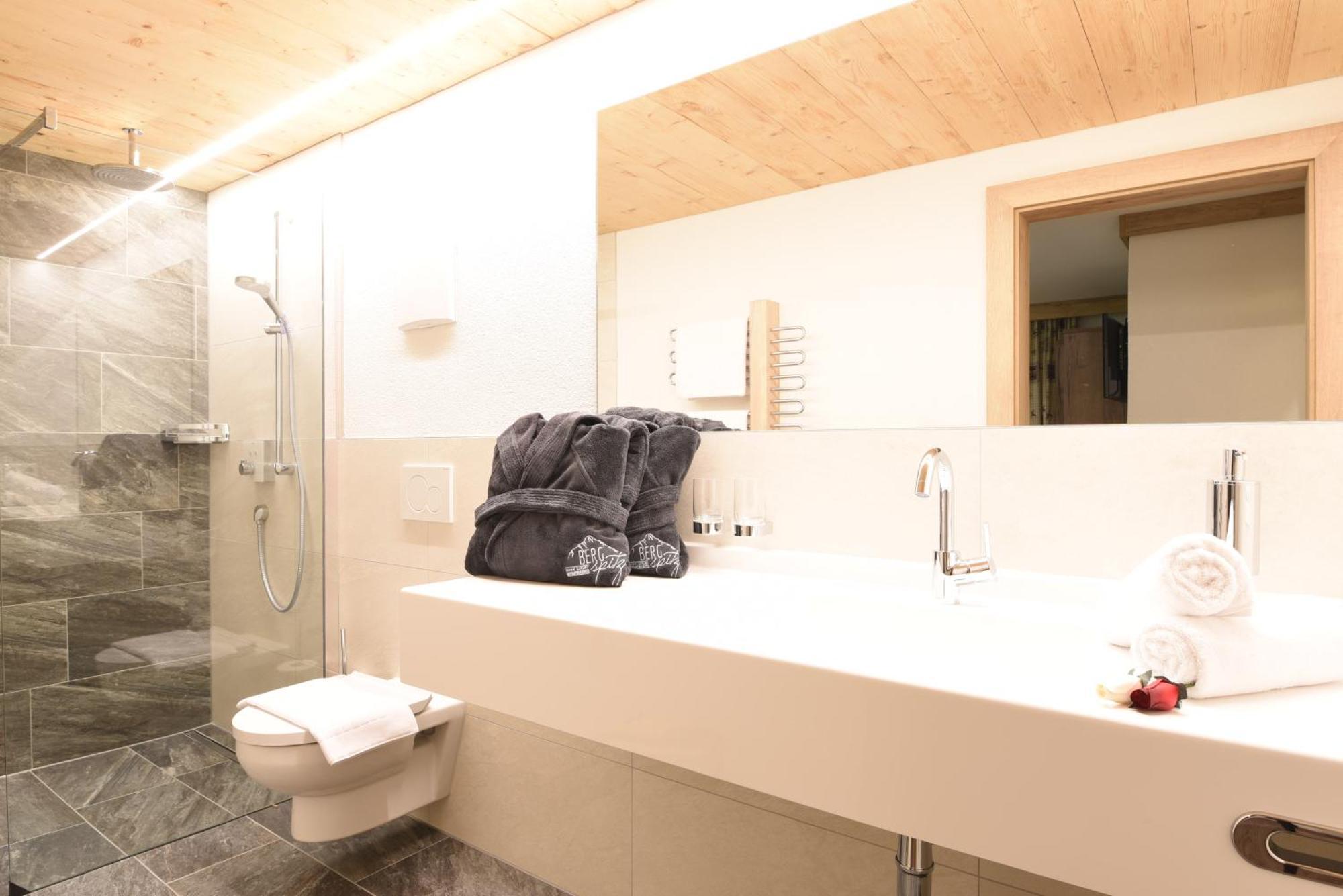 Bergspitz Luxury Appartement Warth  Luaran gambar